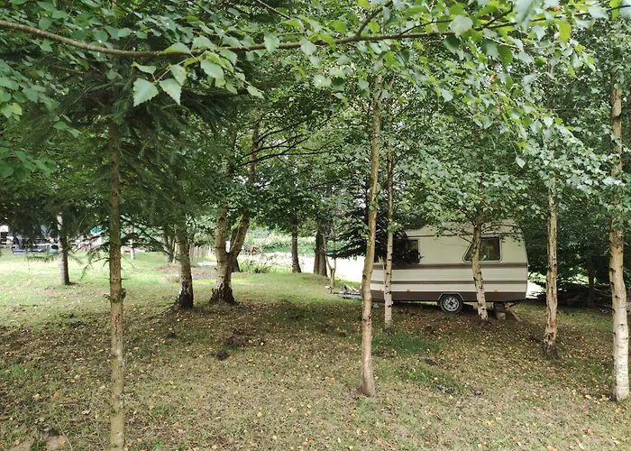 Parque de Campismo Le Lievre Et La Tortue La Chaise-Beaudouin